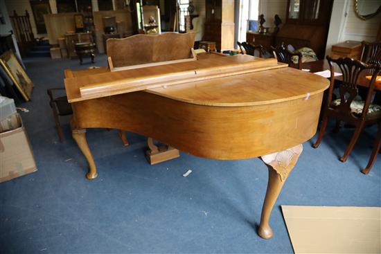 A Bluthner walnut cased boudoir grand piano, W.4ft 10in.